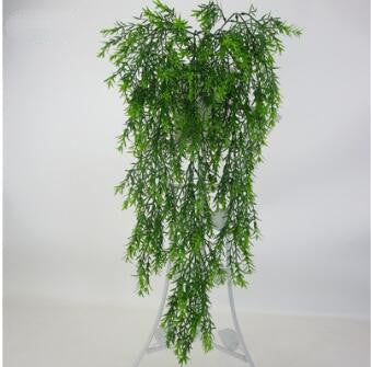 Décoration murale persane avec plantes et vignes